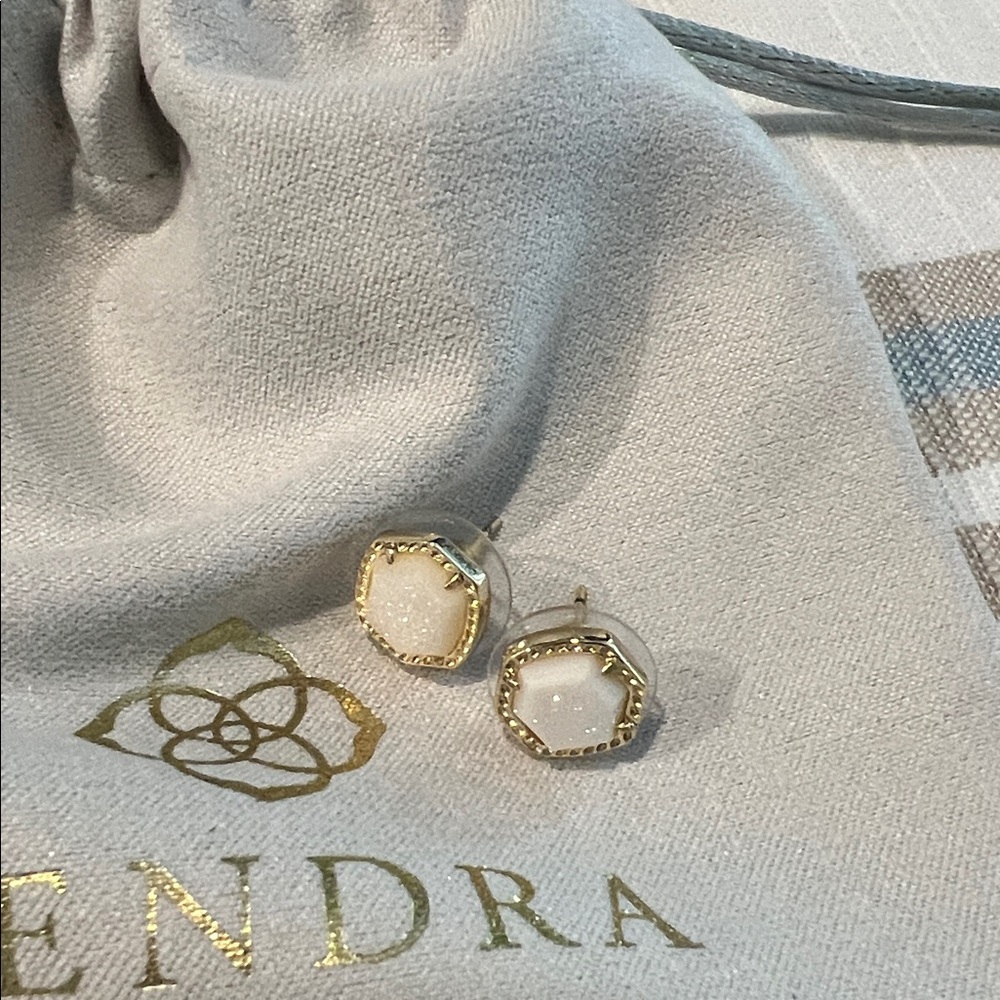 Kendra Scott Gold Hexagon Stud Earrings with Branded Pouch - Picture 2 of 10